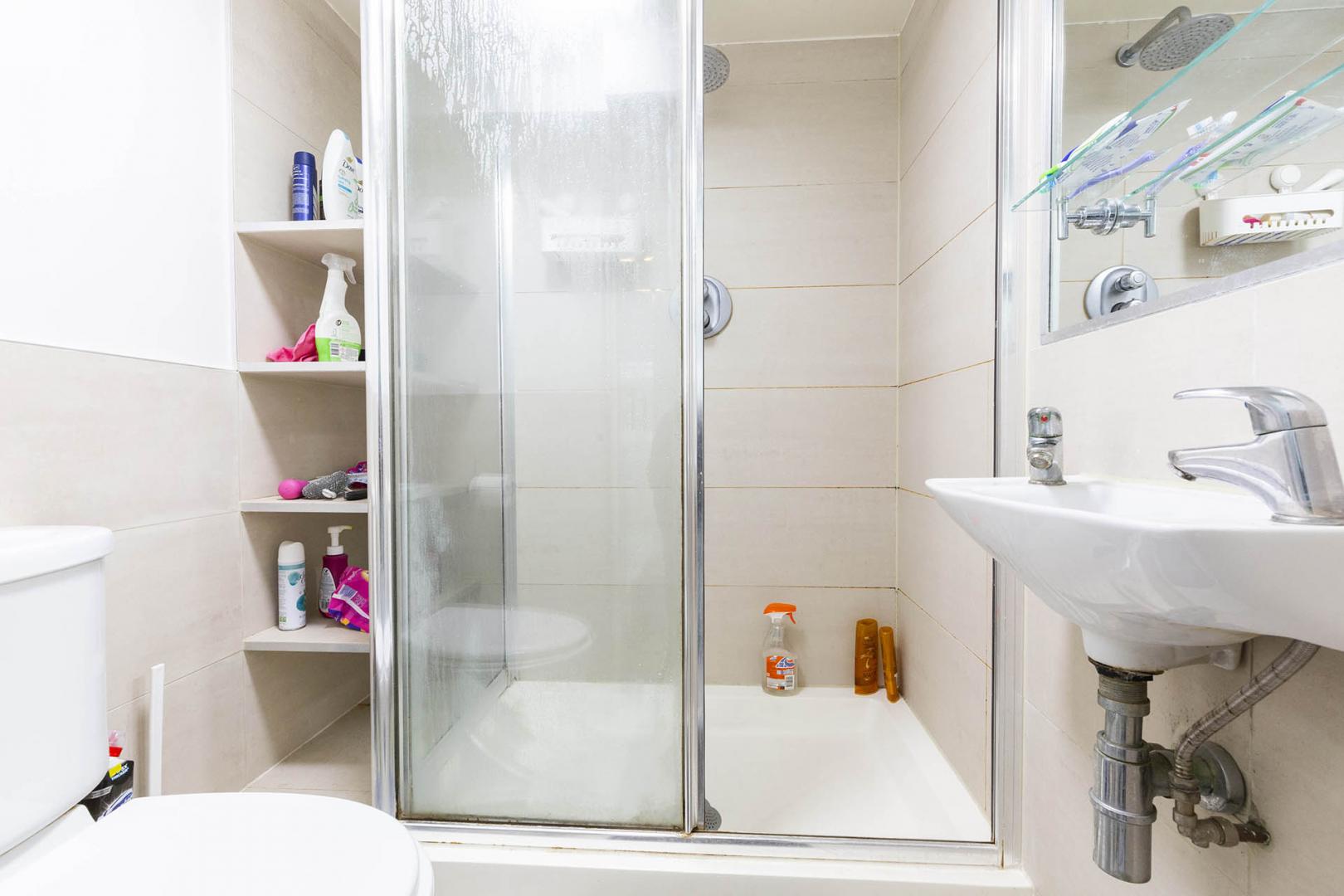 Modern and Central Apartment Fairhazel Gardens, South Hampstead